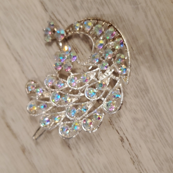 â˘Silvertone Aurora Borealis rhinestones⢠peacock hair barretteâ˘Sparkly! - Picture 6 of 13